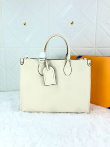 Womens luxury designer leather bags fashion and comfortable chain shoulder messenger bag handbag 112522