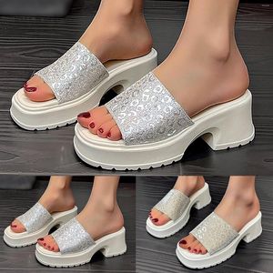 Slippers Summer Fashion Glossy Fine Flash Solid Colour Thick Heel Women Shoes Casual Sandals Fancy For Womens Yoga