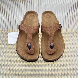 Летние мужские туфли шлепанцы любители любителей пляжные обувь для отдыха на свежем воздухе роскошная дизайнерская слайдер матовая кожа. Универсальные женские сандалии размеры 35-44 +коробка