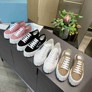 Tênis de grife Double Wheel nylon gabardine tênis Casual Shoes Trainers Tênis de lona de luxo Fashion Platform Solid Heighten Shoe With Box Size 35-40