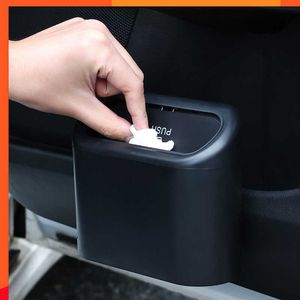 New Car Trash Bin Hanging Vehicle Garbage Dust Case Storage Box Plastica Pressing Trash Can Auto Organizer Accessori per interni auto