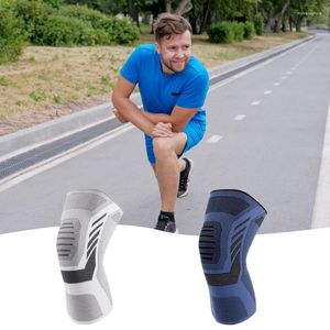 Knee Pads Running Brace Breathable Strap Patella Medial Support Strong Meniscus Silicone Compression Protection Sport