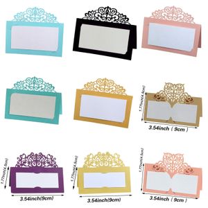 Gratulationskort 50/100st Vintage Flower Laser Cut Table Namn Place Cards Lace Namn Meddelande Ställning Kort Bröllop Födelsedagsfest Favdel Dekoration 230607