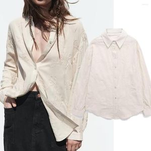 Kvinnors blusar maxdutti indie folk franska elegant retro blus casual linne skjorta kvinnor broderade ihåliga damer toppar