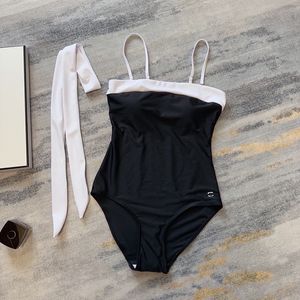 Women Swimwear Designer Swimsuit CHANN Swimsuits Woman Bikini One Piece Summer Designers Bathing Bra Outdoor Outfit Two Pieces Beachwear