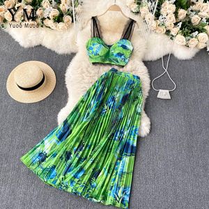 Casual Dresses YuooMuoo Ins Fashion Beach Boho Dress Women Summer Two Piece Set Flower Print Sexy Tank Crop Tops And Pleated Skirts Vestido