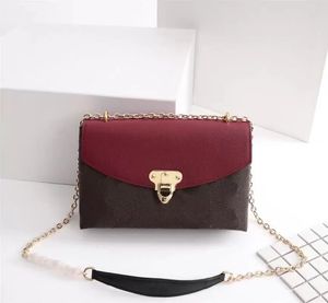 2023 Moda Novas Bolsas de Ombro Femininas Bolsa de Cadeia Crossbody Bolsas de Couro Feminino Bolsas de Alta Qualidade Bolsa Mensageiro Feminino V8