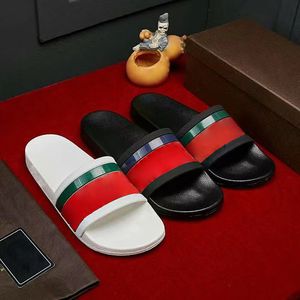 Herrtofflor Beach Slides lyx rutschkana sommar Kvinnor platt tofflor läder gummi sandaler svart blommig canvas blå blommor herr damskor utomhus sandal Med låda