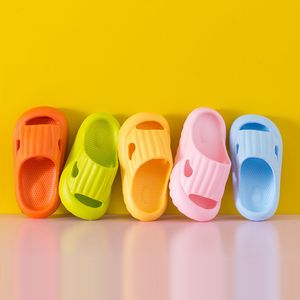 Sandálias Crianças Chinelos Protegem os Dedos dos Pés Verão Crianças Meninos Meninas Bebê Sola Macia Sapatos Antiderrapantes 230608