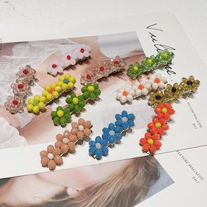 Słodki kolorowy kryształowe włosy kwiatowe klip do włosów dziewczęta moda Hair Brygia boczna akcesoria do włosów dla kobiet