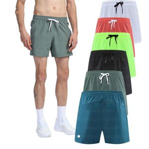 Lu şort Erkekler Yoga Spor LL Şort Beşinci pantolon Açık Spor Hızlı Kuru Geri fermuarlı cep Düz Renk Rahat Koşu