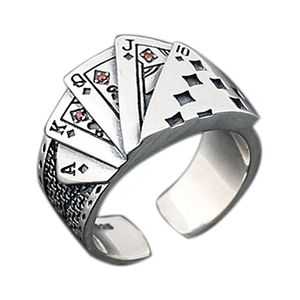 Royal Flush Poker-Ring für Männer und Frauen, Vintage-Stil, versilbert, roter Kristall, Straight Flush-Kartenringe, Punk-Stil, kreativer Fingerring, cooler Schmuck, Geschenk, verstellbar, freie Größe