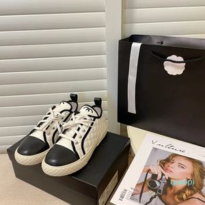 Sapatos sociais femininos de grife esportes moda lona bordada preto e branco costura sapatos casuais