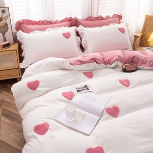 Set di biancheria da letto Coreano Ins Cute Set Ruffle Federa Cotone Lenzuola piatte Queen Size Simple Girl Princess Style Lenzuolo con angoli 230609