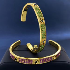 Fashion Green Full Diamond Bangle Designer Love Bracelet for Mens Women Gold Cuff Bracelet Jewelry Gifts Luxury Purple Bangles Electroplating 18K Gold Wedding Box