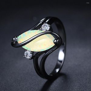 Cluster Rings Big Opal Stone Ring per le donne Vintage Punk Cubic Zirconia Colore nero Gioielli di moda Regalo per feste all'ingrosso R642