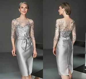 Silver Elegant Satin Mother Of The Bride Dresses Lace Appliqued Sheer Neck Sheath Knee Length Formal Party Gowns Half Sleeves Women Mother Wedding Short Gown CL2407