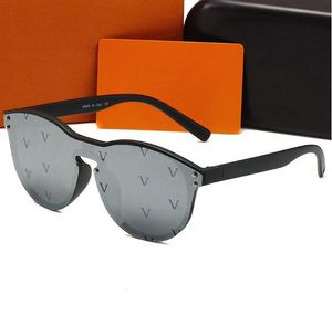 Modedesigner Sonnenbrille Goggle Strand Sonnenbrille für Mann Frau 17 Farbe optional gute Qualität AAA62