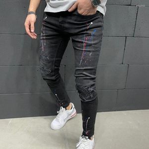 Mäns jeans Män 2023 Casual Pants Spring and Autumn Printed Button Sports Scratch Pocket Straight Tube Coated Denim