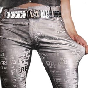 Männer Hosen Männer PU Kunstleder Pantalon Enge Bleistift Druck Englische Buchstaben Casual Hosen Bein Eng Formende Dünne Leggings