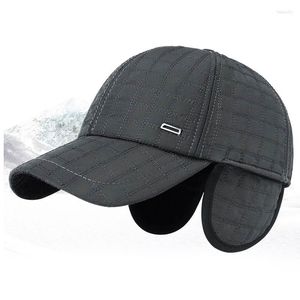 Bollmössor Kagenmo Male Winter Hat Ear Protection Soild Color Thick Cotton Warm Baseball Cap Bone Breb Män Visor