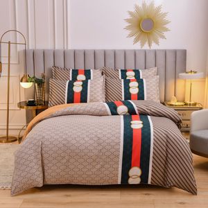 Bedding sets 4pcs Set Breathable Quilt Cover Sheet Pillowcase Twin Queen King Size Healthy Printing Family Luxury Home Textiles 230609