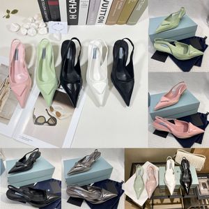 علامات تجارية فاخرة كلاسيكية مثلث أحذية رسمية مصممة للأحذية النسائية حذاء حذاء راينستون مأدبة ديكور الكاحل الفرقة 3cm shiletto الأحذية 35-40