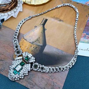 Pendant Necklaces Punk Style Pendant Necklace Green Glass Crystal Linked Collier Femme Jewelry T230609