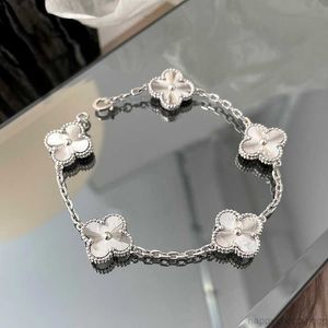 Leaf Clover Bracelet Natural Shell Gemstone Gold Plated Designer for Woman T0p Quality Official Reproductions Fashion Brand Premium Gifts 001 Nffo