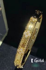 A pulseira de trevo de quatro folhas da marca de moda 2024 é uma luxuosa pulseira de diamantes de cristal para mulheres. Joia de pulseira de designer de ouro 18k de alta qualidade