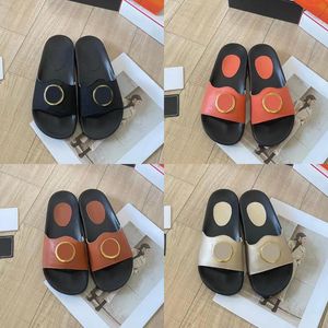Sandali firmati da donna Pantofole di lusso Pantoufle Slides Summer Fashion Leather Women Sliders Beach Sandale Shoes With Box Size 35-45
