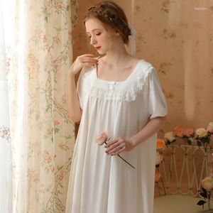 Kvinnors sömnkläder 2023 Summer Princess Nightgown Kort ärmkjol Fransk domstol Cotton Söt söt Tunna tunna pyjamas
