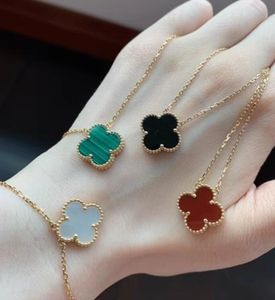 Fashion Designer Pendant Necklaces for Women Elegant 4/four Leaf Clover Locket Necklace Highly Quality Choker Chains Jewelry Plated Gold