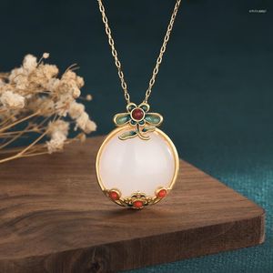 Anhänger Halsketten China Stil Schmuck Cheongsam Halskette Kupfer Vergoldet Hetian Jade Große Weiße Blume Schlüsselbein Kette 24 30 MM