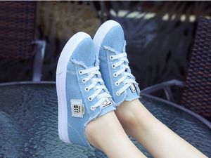 Canvas Shoes Womens 2022 кружевные холст женская обувь белая борьба повседневная обувь.