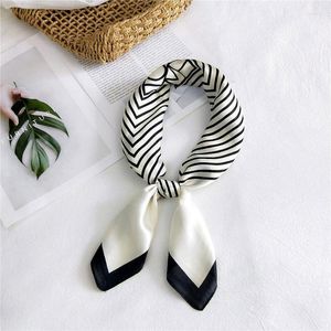 Scarves 2023 Spring And Autumn Striped Silk Scarf Women 70 70cm Soft Small Wrap Shawl Outdoor Neck Hair Decorate Kerchief Hijab Lady