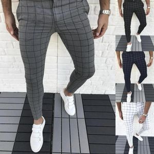 Calças Masculinas Roupas Masculinas Xadrez Pé Pequeno Lápis Cintura Média Corredor Calças Casuais Para Homens Moda Inteligente