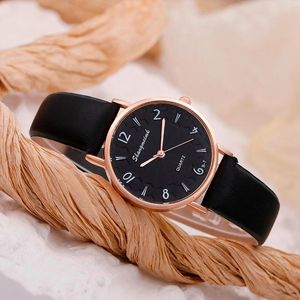 Wristwatches Minimalist Women Quartz Watch Easy To Read Arabic Numerals Fashion Simple Dial PU Leather Strap Ladies Temperament Dress Clock