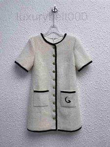 Temel gündelik elbiseler tasarımcı 23 yaz Yeni Ünlü Tarzı Mizaç Azaltılmış Yaş Basit Taze Kontrast Renk Kenar Kısa Kol Elbise Gywg