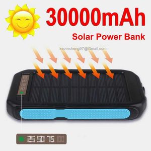 無料のカスタマイズされたロゴ双方向高速充電ソーラーパワーバンク20000MAH緊急デジタルディスプレイバックアップ外部バッテリー付きSOS XiamiのSOSライト付き