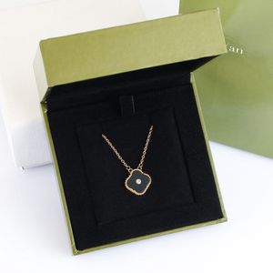 Designer's classic necklace Four-leaf clover and diamond necklace Luxury brand 925 silver necklace High quality fadeless and allergy free gift for lovers