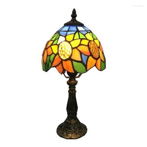 Table Lamps Modern Lamp Tiffany Living Bedroom Bedside Desk Retro Vintage Nordic Bar Dining Stained Glass Decoration Night Stand Light