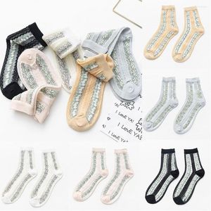 Women Socks 1pair Women's Summer Linen Pattern Retro Stitching Small Floral Stockings Ladies Girls Kawaii Warm Knee Short