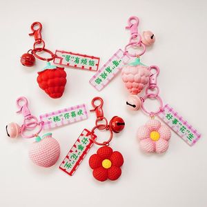 Keychains Cute Creative Strawberry Peach Plastic Sticked Fruit Summer Keychain for Women Key Chains Ring Car Bag Pendent Charm X127