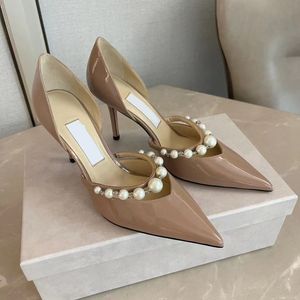 Deri seksi kadın ayakkabılar 2023 yeni moda topuklu ünlü tasarımcı topuklar pompalar gelinlik ayakkabıları ünlü eşleşen dış taban moda seksi standart 4 stil
