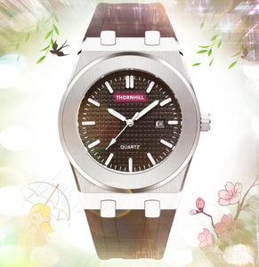 Top Brand Quartz Fashion Mens Mens Time Time Watch Auto Date Men Designer Designer Rubbel Steel Rubber Band Модные многофункциональные часы очень красивые подарки
