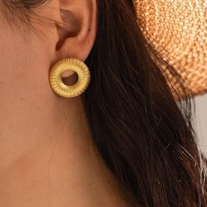 Studörhängen vintage rostfritt stål ihålig cirkel radial för kvinnor geometrisk personlighet vattentät smyckespresent