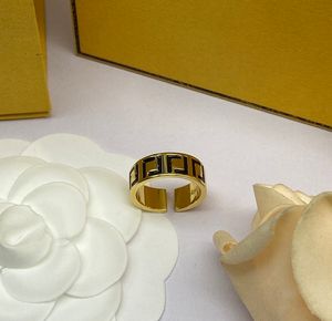 designer wedding ring engagement Ring Extravagant 18K Gold Silver Titanium Steel letter Rings Women men diamond Jewelry designer woman Lady Party Gifts 6 7 8 9