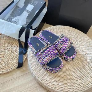 Channelsandals Womens Designer Sandals Seaside Summer Beach Slipper S Chanells Women's Sandals Top Quality Woven Chain Home Room Floor Chanells Shoe 218