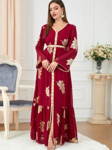 エスニック服シフォンイスラム教徒のファッションアバヤ女性ドバイトルコ2023 Eid Mubarak Split Hem Islamic Robe Africaine Kaftans